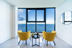 Sea Fever - Lv 65 Skyhome on Ocean Meriton, Surfers Paradise